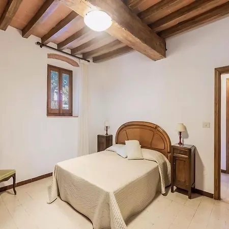 Nyaraló Cosy Forno In Pelago With Swimming Pool